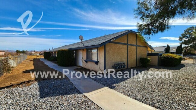 Building Photo - 15515 Rancherias Rd Rental