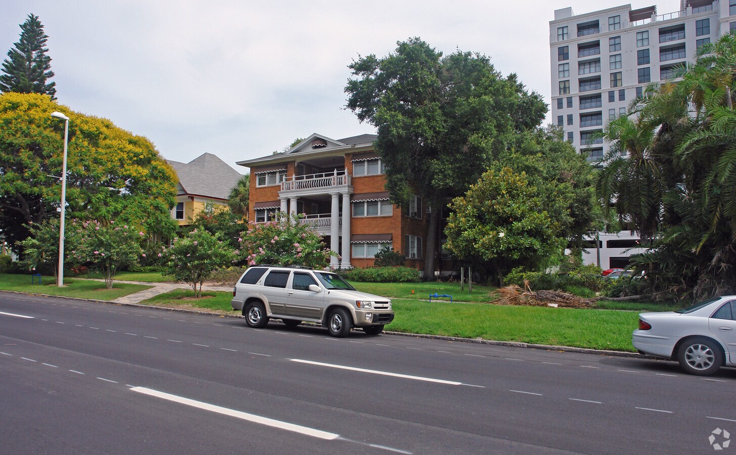Photo - The Colton Apartments