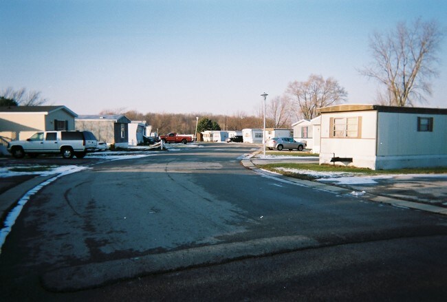 Photo - Brookpark Estates Mobile Home Park