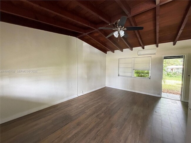 Photo - 1580 NE 145th St Unidad 1582