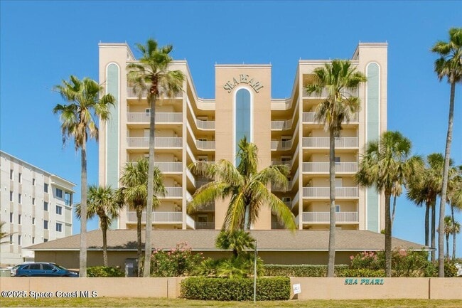 Building Photo - 1575 N Hwy A1A Unit 411 Rental