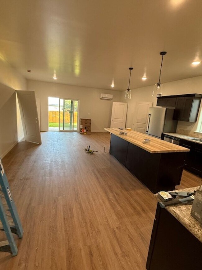 Photo - 504 S 5th St Unit A