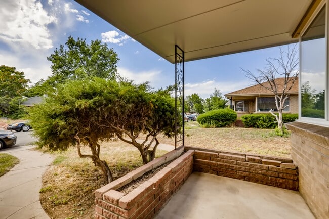 3214 Ivy St Unit 1