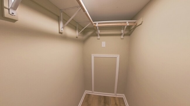 Photo - 12885 Hyannis Ln