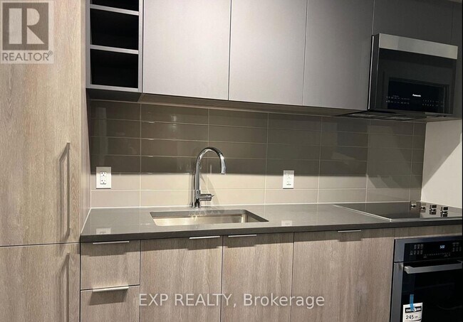 Photo - 2031 Kennedy Rd Unit 3512