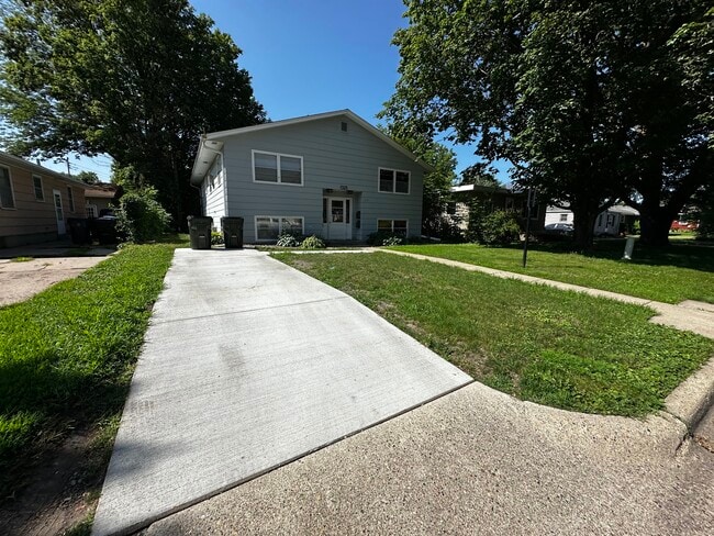 Building Photo - 1325 Fair Street