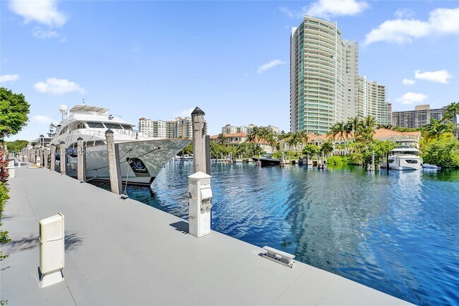Photo - 19707 Turnberry Way