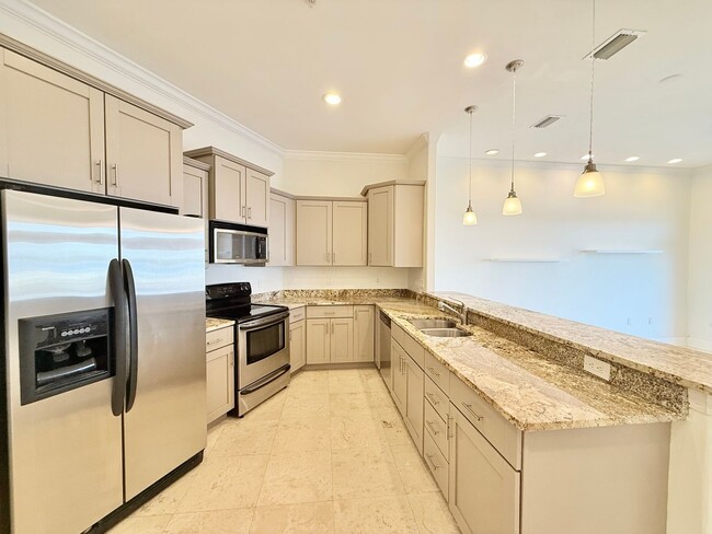 Photo - 3-Level Waterfront Townhome