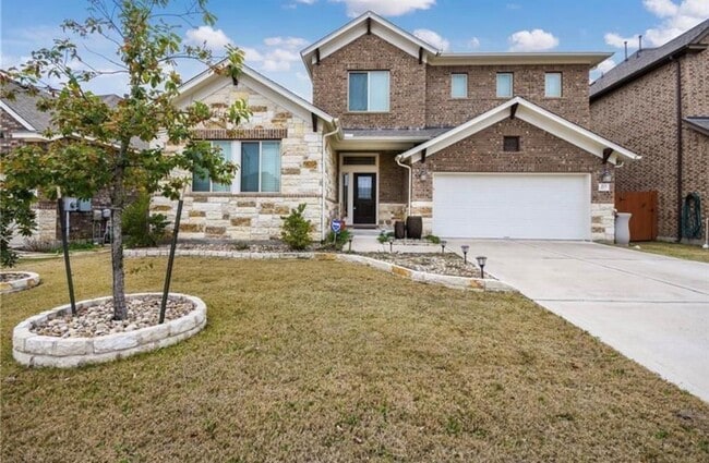 Building Photo - 213 Simmons Dr