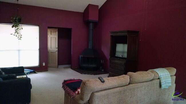 Photo - 207 Hickory Glen