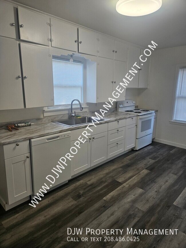Photo - 116 22nd Ave S Unit A