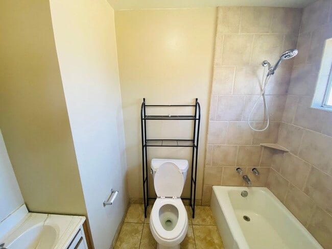 Photo - 3 Bedroom, 2 Bath Southside Home Near School and Park