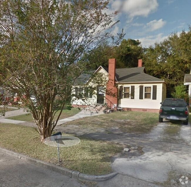 Building Photo - 456 Williams St Rental