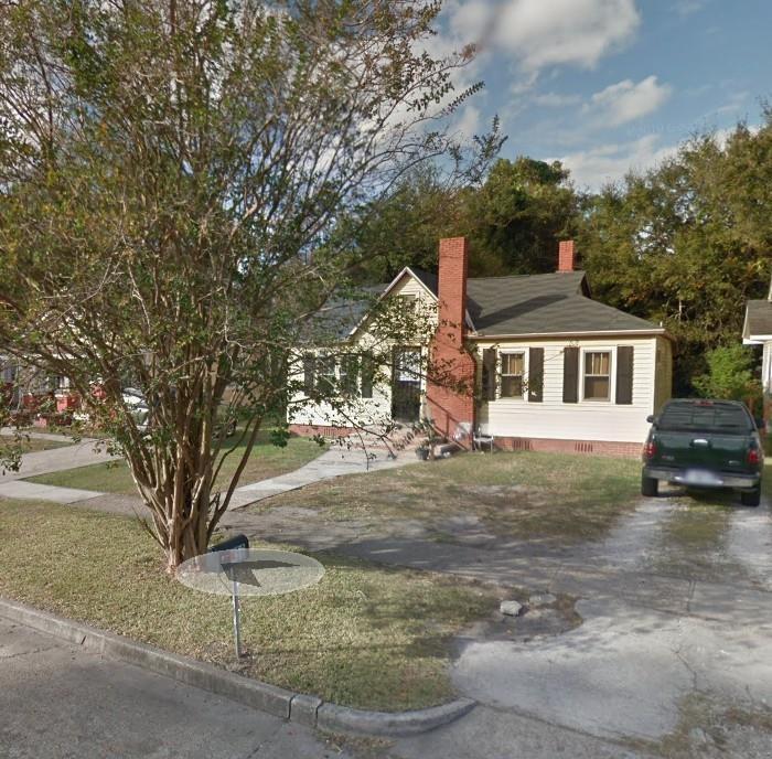 Photo - 456 Williams St House