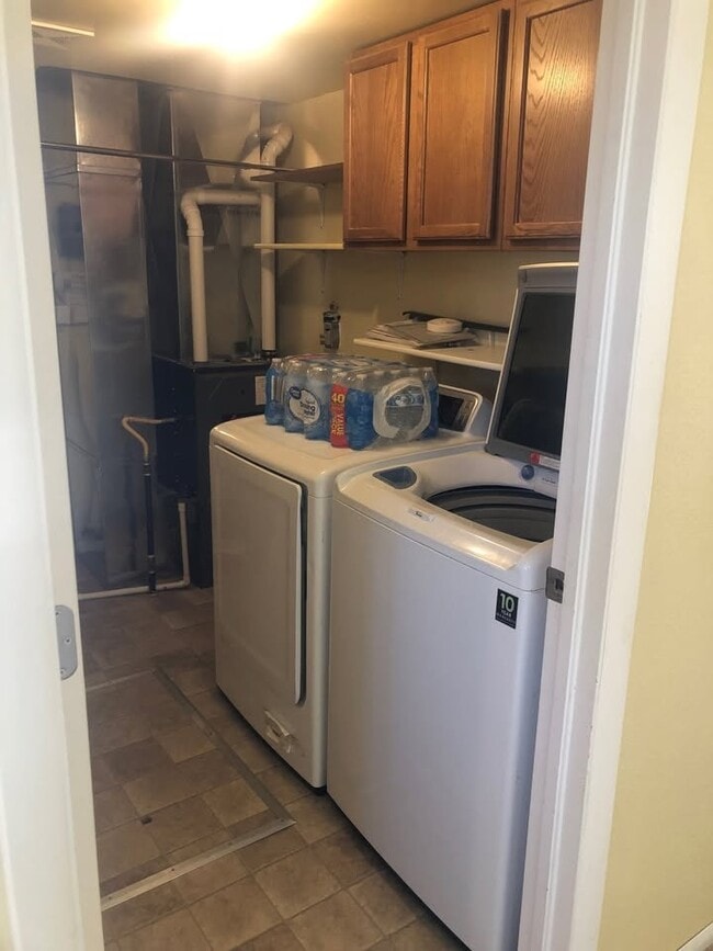 Photo - 1125 E Person St