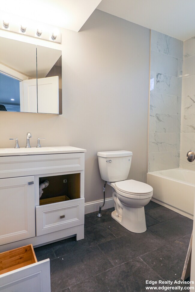 Photo - 8 Glenmont Rd Unit 1