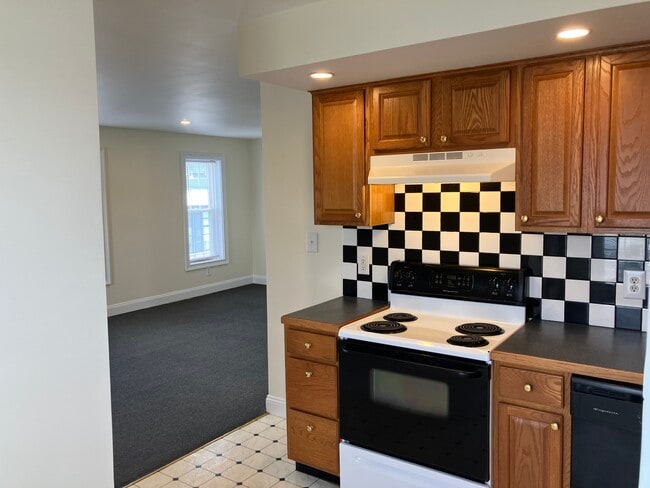 Photo - 509 Pine St Unit 2