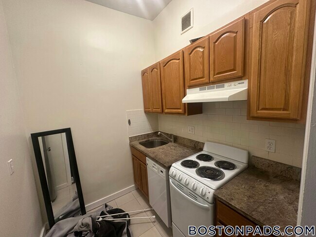 Photo - 41 Bay State Rd Unidad 4R