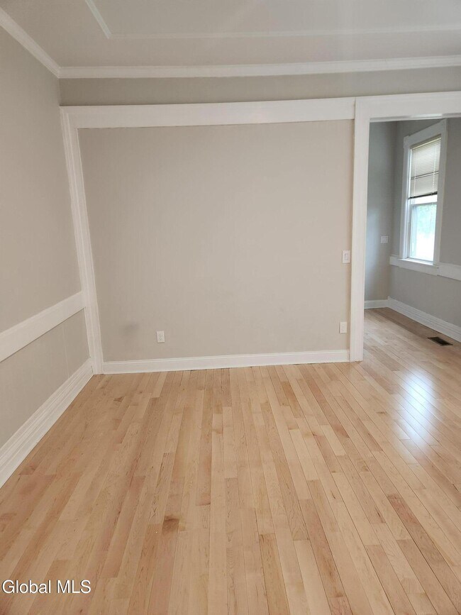 199 Milton Ave Unit 3