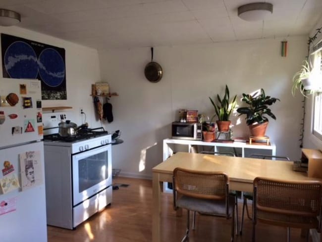 Photo - 347 1/2 S Davisson St