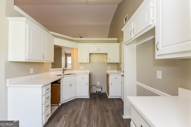 Photo - 45 Belmont Cove