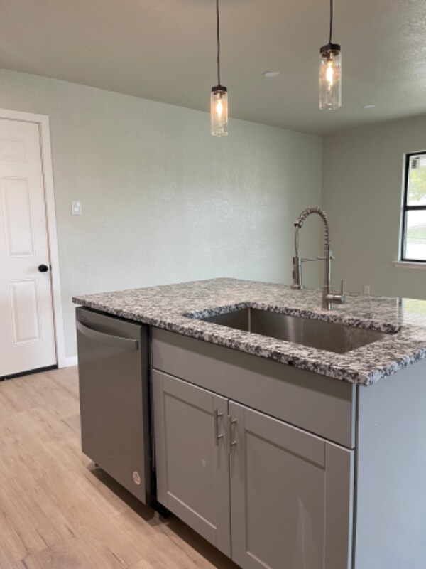 Photo - 1626 Solitude Dr House