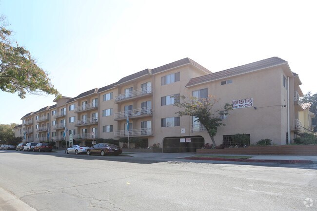 Photo - Royal Garden at Kittridge