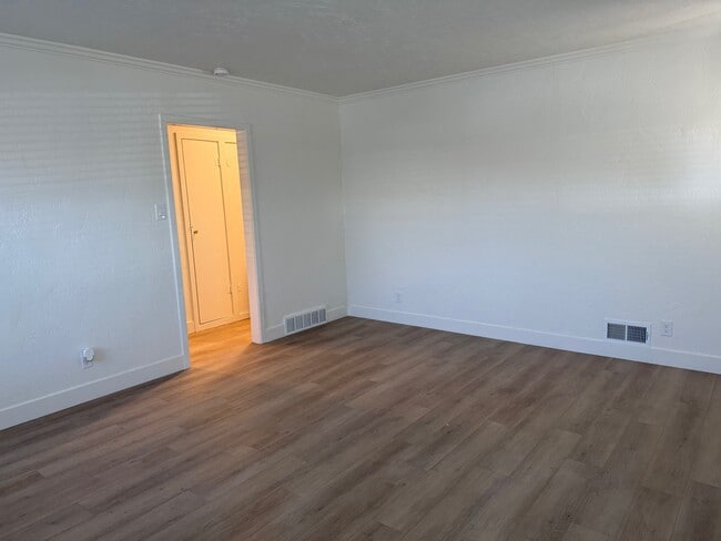 Photo - 3309 S 1620 E