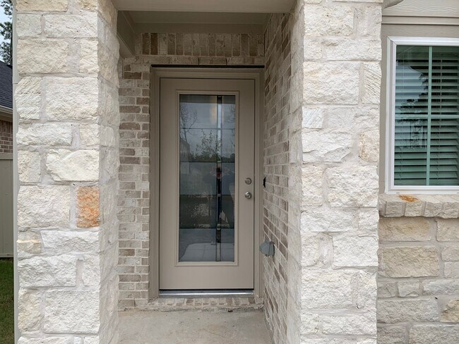 Photo - 40547 Berylline Ln.