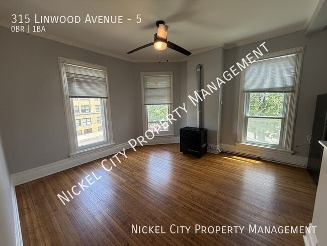 Photo - 315 Linwood Ave Unidad 5