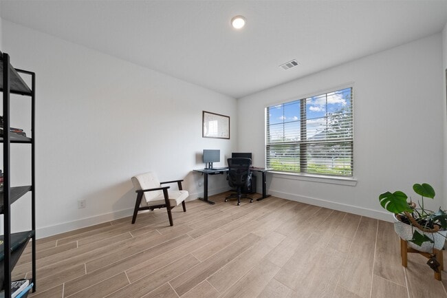 Photo - 21307 Fresno Brk Cir