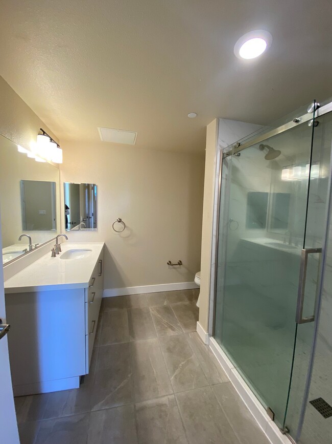 Photo - 1048 Monroe St Unit 302