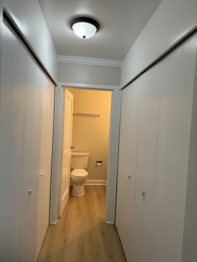 Pasillo de la unidad 309 - 1351 N Western Ave Unidad 309