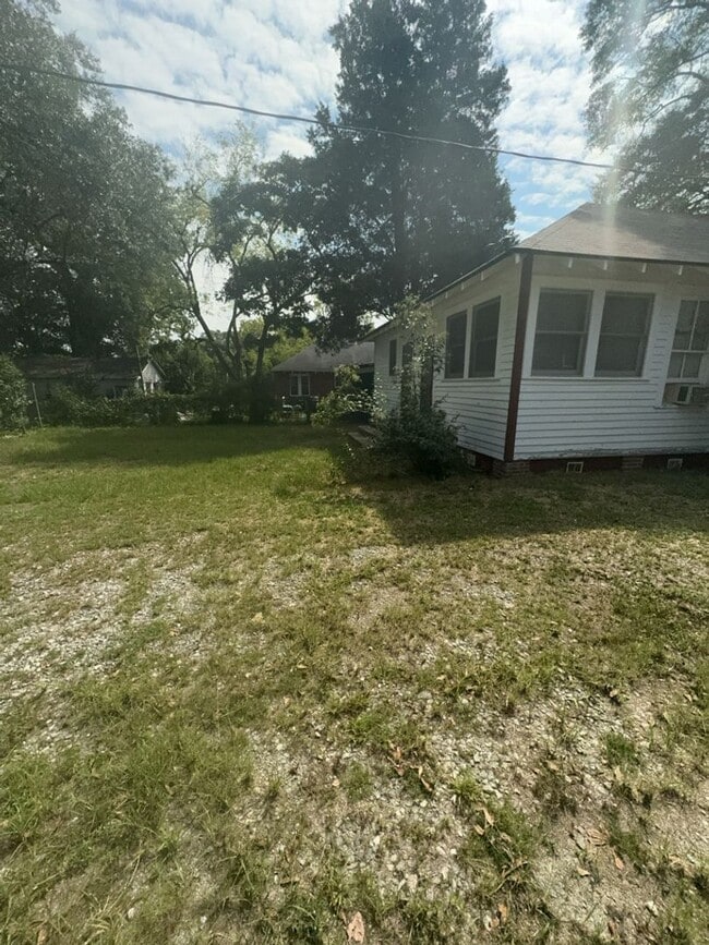 Photo - 2507 10th St