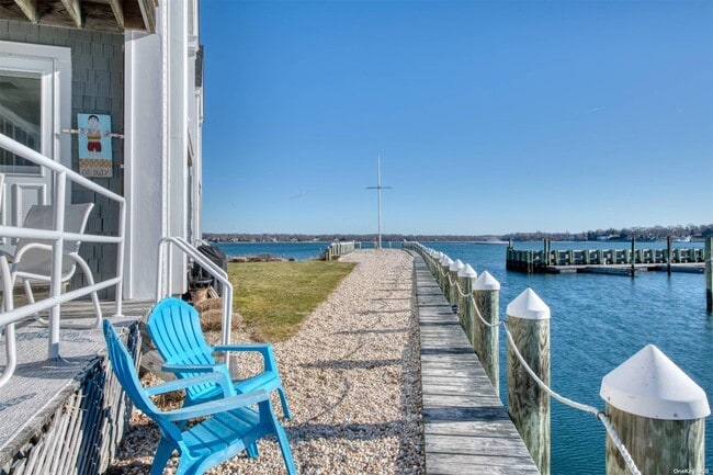 Building Photo - 8 Oyster Pt Rental