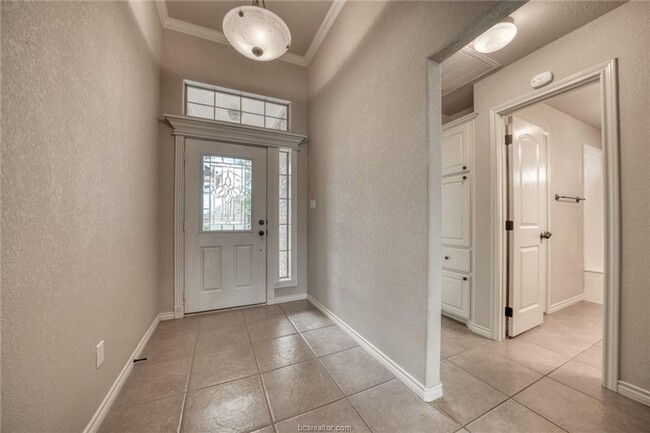 Photo - Available August 2026! Adorable 3/2 House in South College Station!