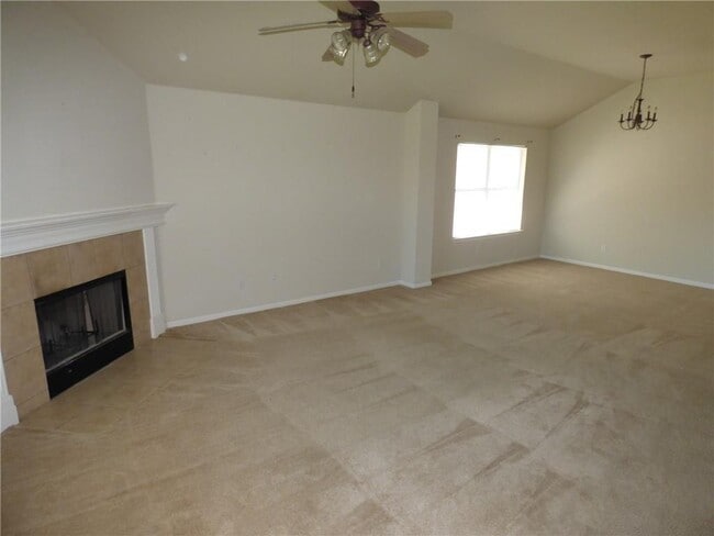 Photo - 1600 Melissa Oaks Ln