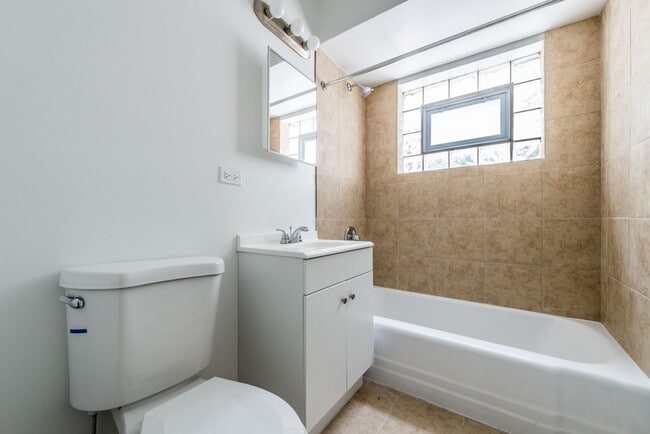 Photo - s8855-8857 S Cottage Grove Ave Chicago, IL 60619