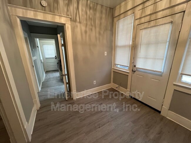 Photo - 1111 North Pkwy Unit 3