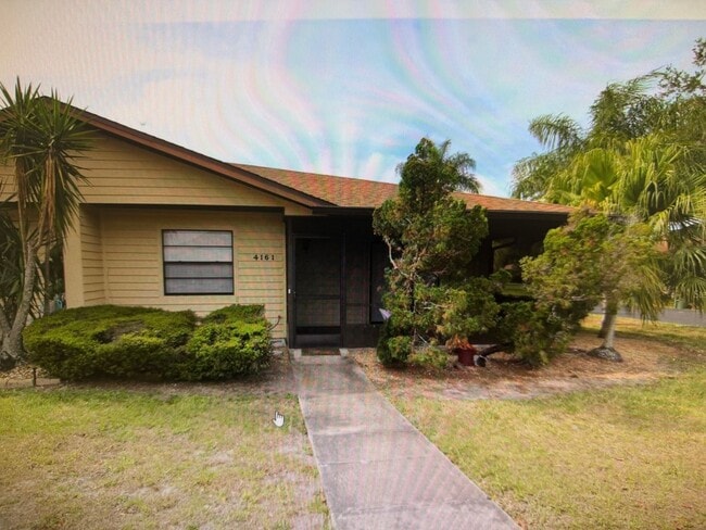 Building Photo - 55+ Gem minutes to Bradenton Beach