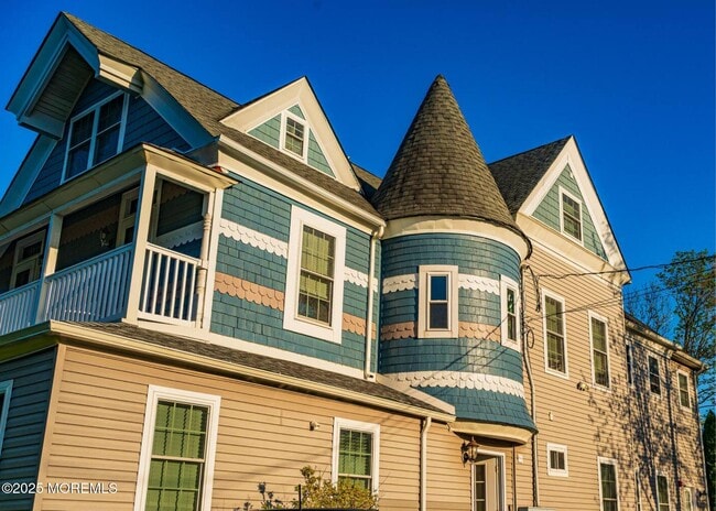 Photo - 70 N Bath Ave