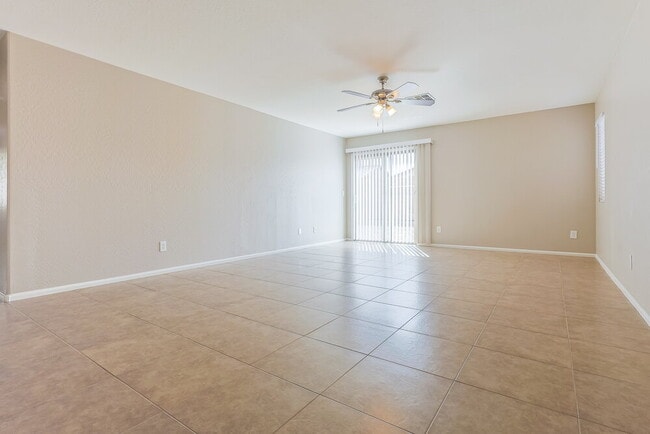 Photo - 43759 Colby Dr