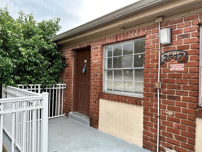 Building Photo - 2517 Caper Ln Unit 205