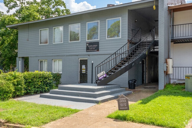 Leasing Office