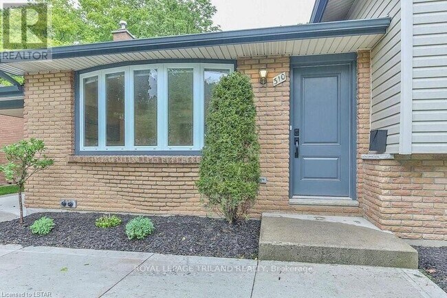 Photo - 310 Grand View Avenue