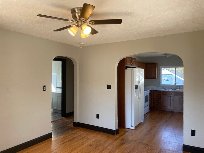 Photo - 4814 Tennessee St Unit B