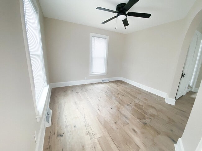 Photo - 1616 Morton Ave