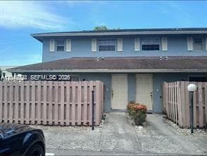 Photo - 1000 Cypress Way E