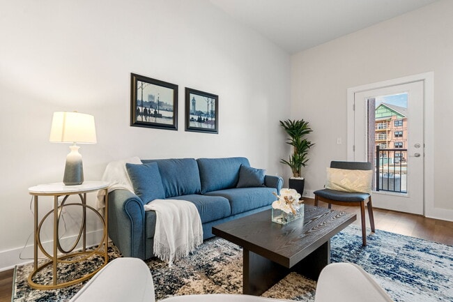 Federal Road Apartments