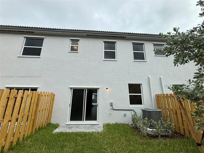 Photo - 16238 SW 290th Ter